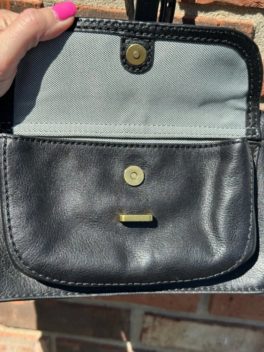 Fossil Black Ryder Small Crossbody Purse Adjust Straps Front Pocket Key Charm - Picture 8 of 16
